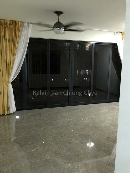 4 Bed Condo for Rent in River Isles - Image 1