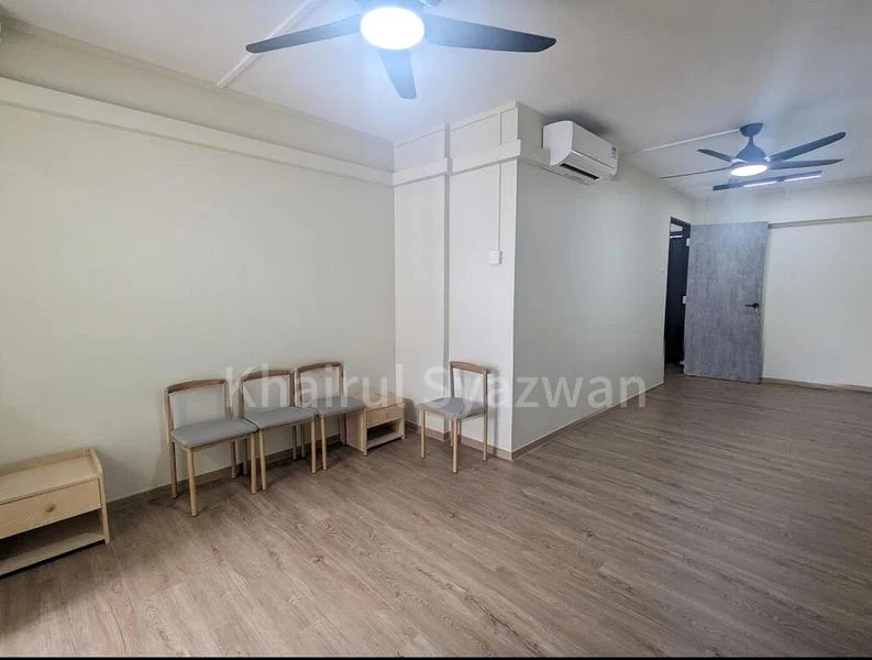 Master Room (HDB) for Rent in  758 Woodlands Avenue 6 - Image 2