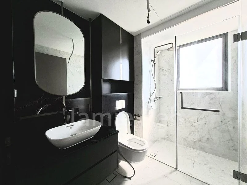 2 Bed Condo for Rent in Newport Residences / Newport Tower - Image 4