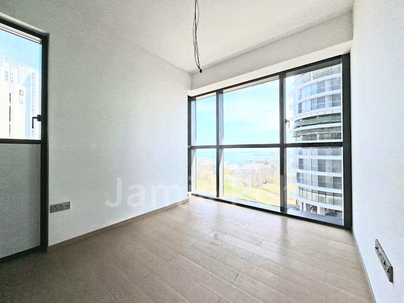 2 Bed Condo for Rent in Newport Residences / Newport Tower - Image 6