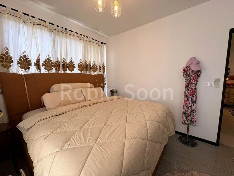 4 Bed Bungalow (Landed) for Rent in  Fuyong Estate - Image 4