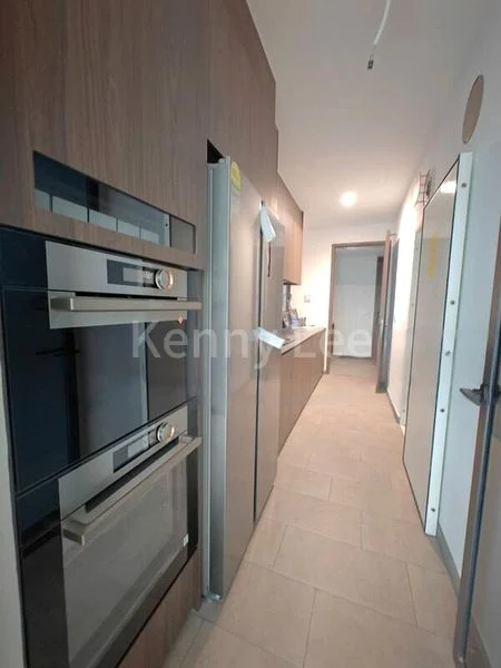4 Bed Condo for Rent in  Midtown Modern - Image 6