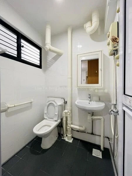 Master Room (HDB) for Rent in  213 Bukit Batok Street 21 - Image 4