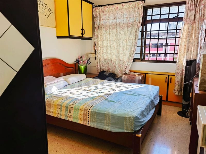 4 Room (4A) HDB for Rent in  193 Bukit Batok West Avenue 6 - Image 2
