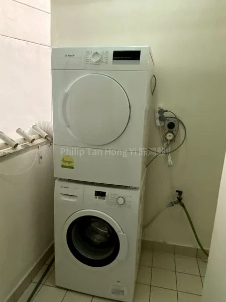 Common Room (Condo) for Rent in  Simsville - Image 8