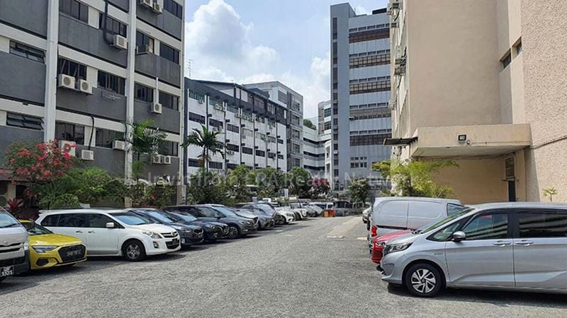 Light Industrial (B1) for Rent: Halcyon 2 - Image 2