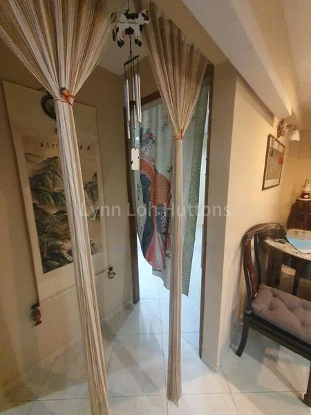 4 Room (4NG) HDB for Rent in 430 Clementi Avenue 3 - Image 2