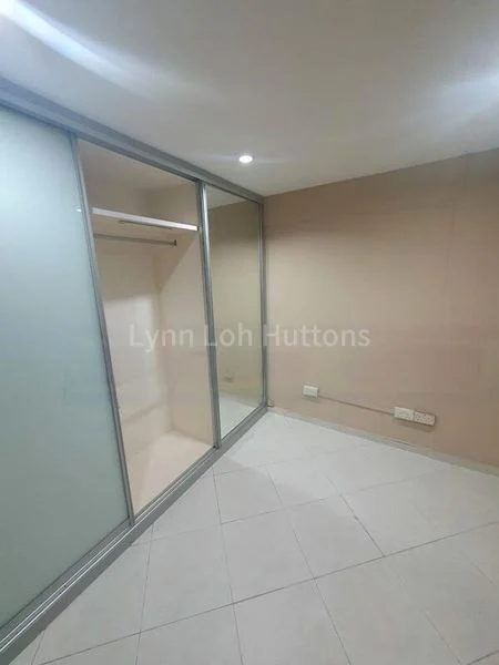 4 Room (4NG) HDB for Rent in 430 Clementi Avenue 3 - Image 4
