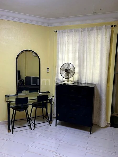 1 Room HDB for Rent in  633 Yishun Street 61 - Image 3