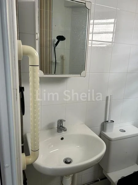 1 Room HDB for Rent in  633 Yishun Street 61 - Image 9