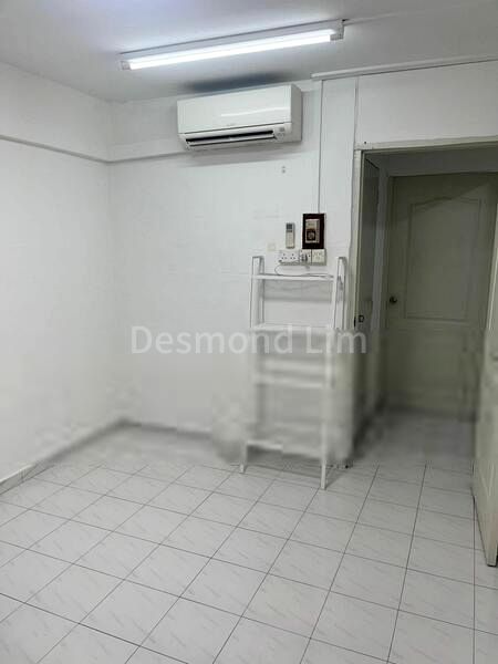 Room (HDB) for Rent in  252 Jurong East Street 24 - Image 2