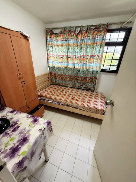 Common Room (HDB) for Rent in  12 Holland Avenue - Image 2
