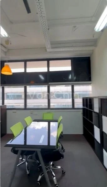 Light Industrial (B1) for Rent: Midview City - Image 5