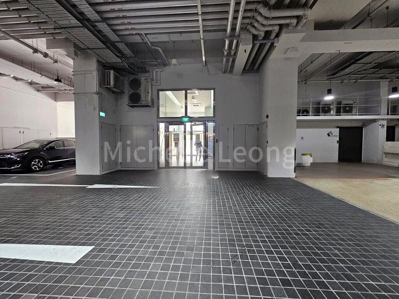 Light Industrial (B1) for Rent: UB. One - 2, 3, 4-Room Shop, 1,075 - 2,691 sqft - Image 2