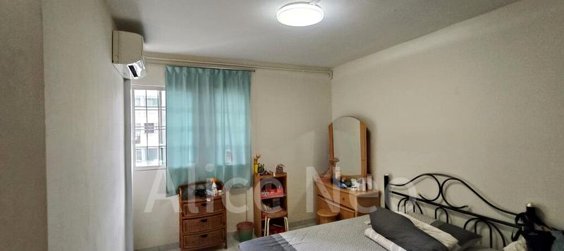 4 Room (4S) HDB for Sale in  635 Hougang Avenue 8 - Image 4