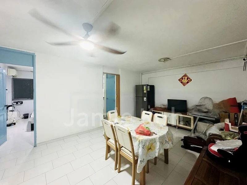 4 Room (4S) HDB for Sale in  801 Woodlands Street 81 - Image 1