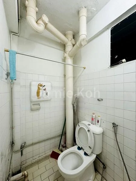 4 Room (4S) HDB for Sale in  801 Woodlands Street 81 - Image 6