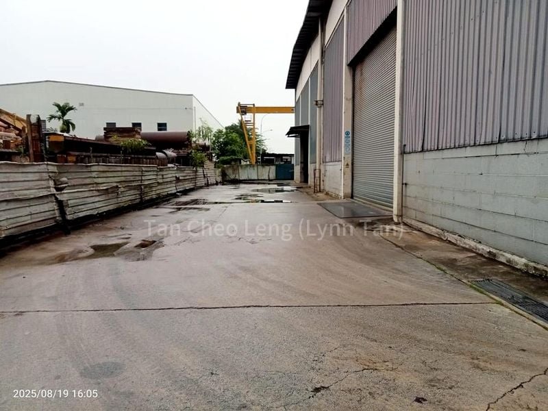 Factory / Workshop (B2) for Rent: Sg Kadut Loop - Image 1
