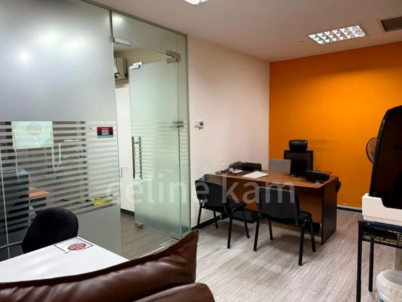 Shop / Shophouse for Sale: High Street Centre - Image 4