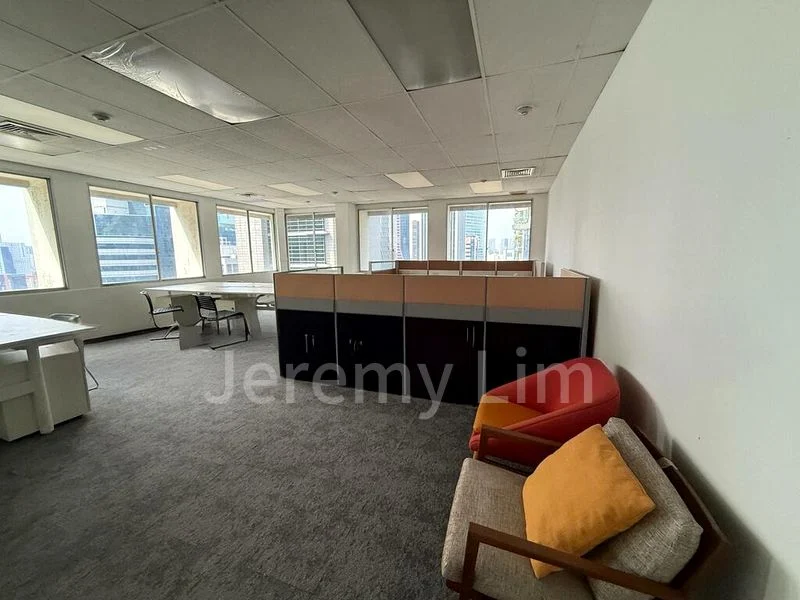 Office for Rent: Value Rental; from $4.50psf, Sheltered MRT Access, Raffles Area! - Image 1