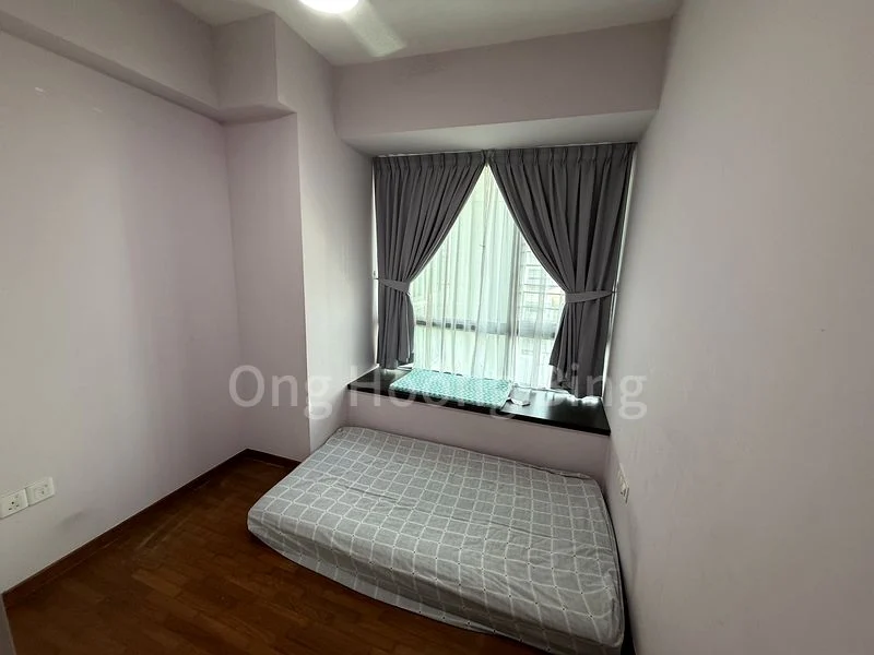 3 Bed Condo for Rent in Double Bay Residences - Image 1