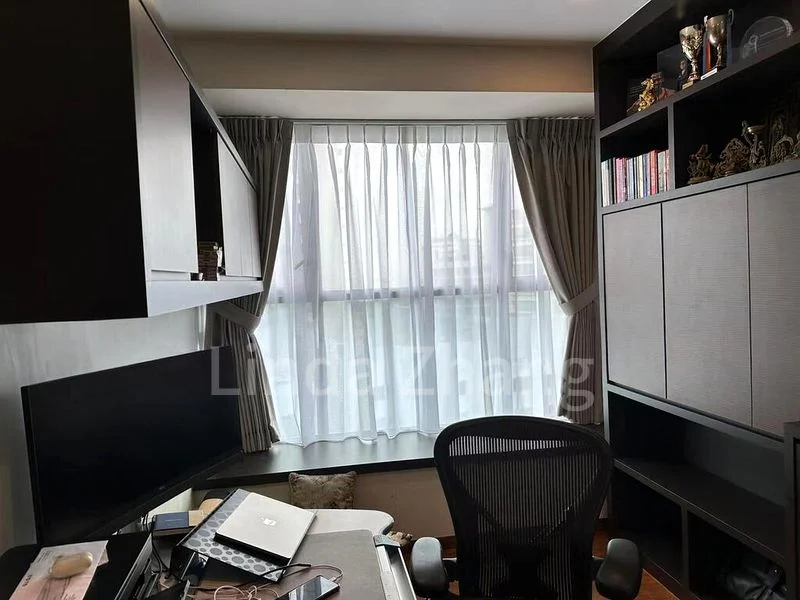 3 Bed Condo for Rent in  The Esta - Image 7