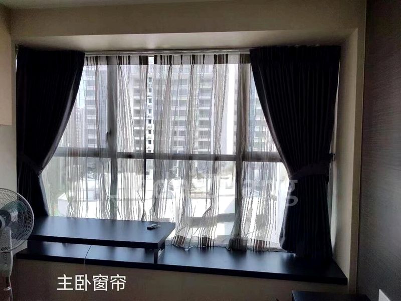 3 Bed Condo for Rent in  The Esta - Image 3