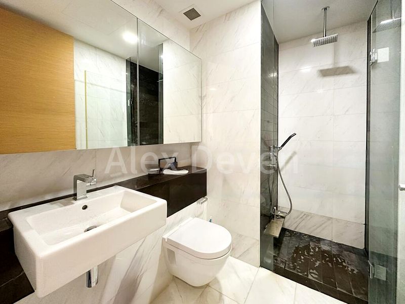 2 Bed Condo for Sale in RV Residences - Image 6