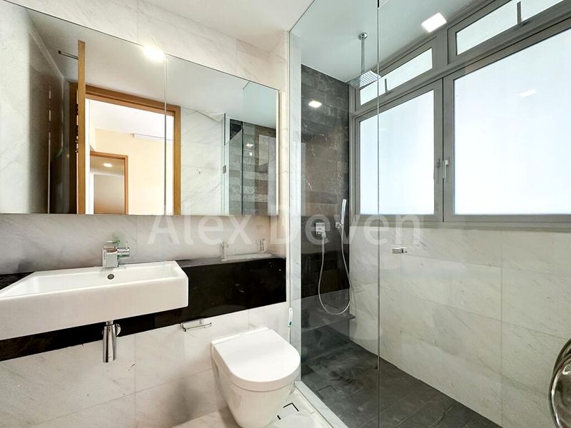 2 Bed Condo for Sale in RV Residences - Image 5