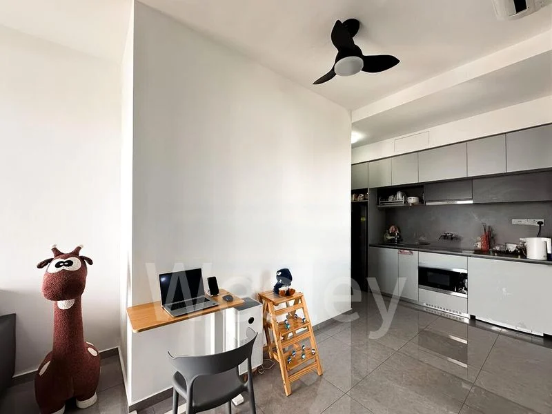 1 Bed Condo for Rent in Parc Clematis - Image 4