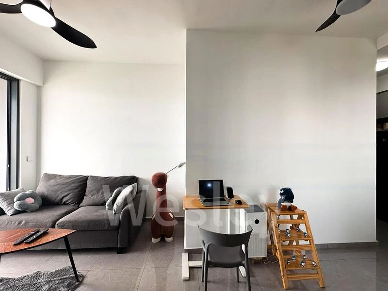 1 Bed Condo for Rent in Parc Clematis - Image 3