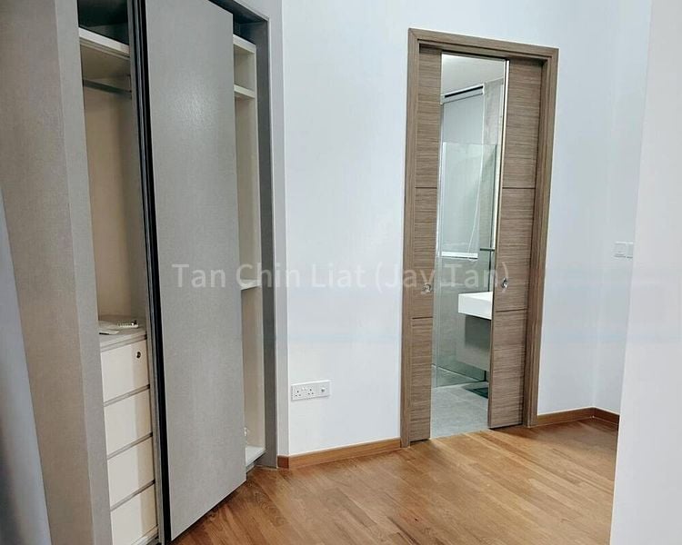 3 Bed Apartment (Condo) for Sale in  Parkwood Residences - Image 3