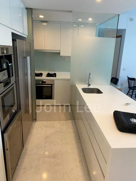 4 Bed Condo for Sale in Centro Residences - Image 1