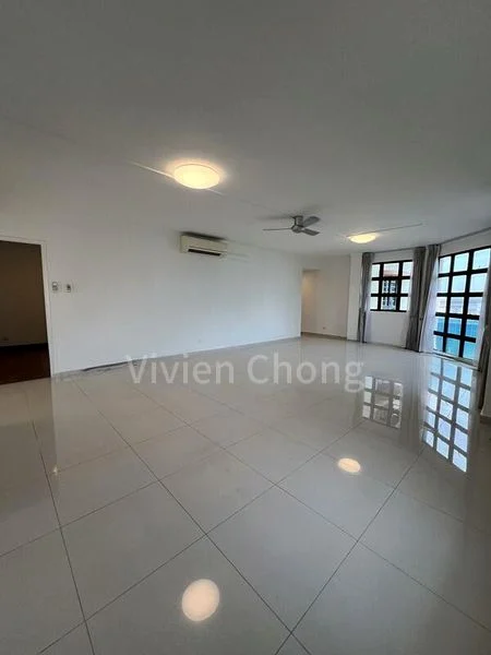 4 Bed Condo for Rent in  Parkway View - Image 4