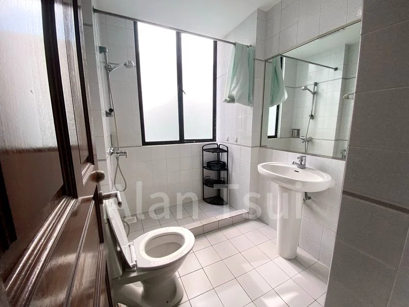 Common Room (Condo) for Rent in  Chatelet - Image 4