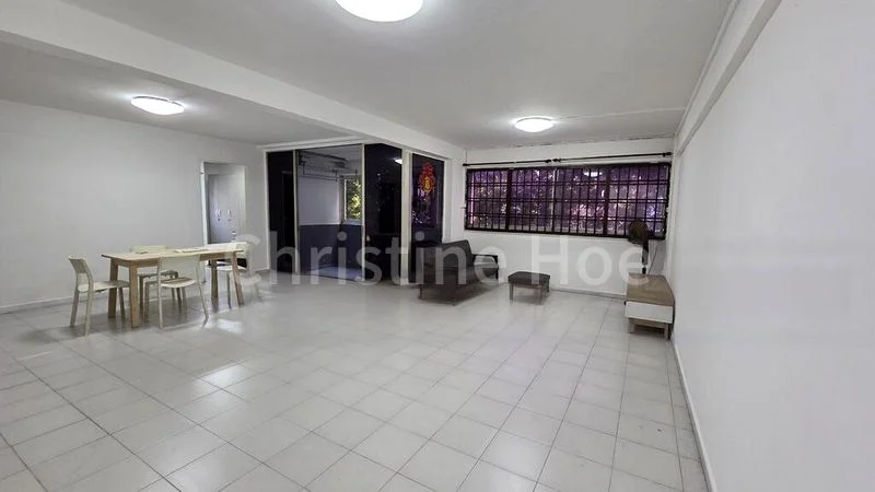 5 Room (5I) HDB for Sale in  799 Yishun Ring Road - Image 3