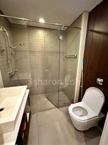 Master Room (Condo) for Rent in The Sail @ Marina Bay - Image 11
