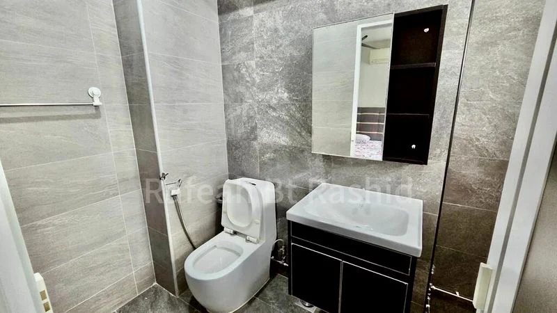 Room (HDB) for Rent in  745 Pasir Ris Street 71 - Image 3