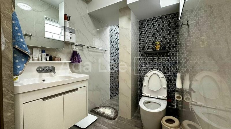 Jumbo HDB for Sale in 434 Ang Mo Kio Avenue 10 - Image 7