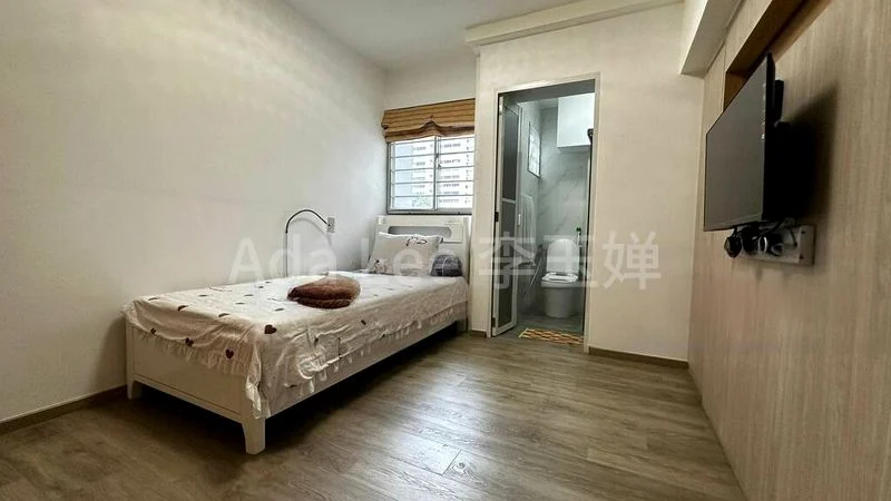 Jumbo HDB for Sale in 434 Ang Mo Kio Avenue 10 - Image 8