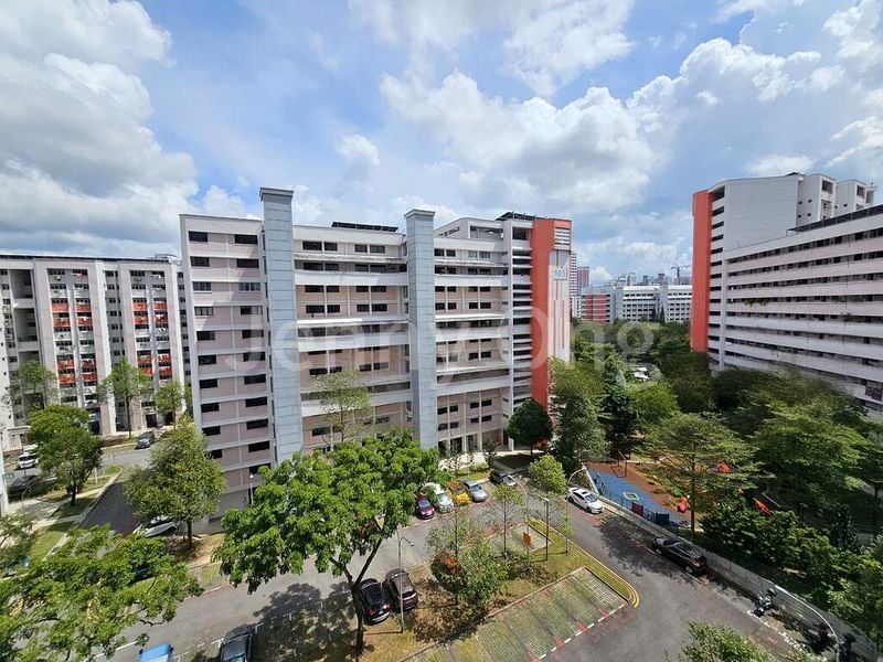 5 Room (5I) HDB for Sale in  103 Jurong East Street 13 - Image 1