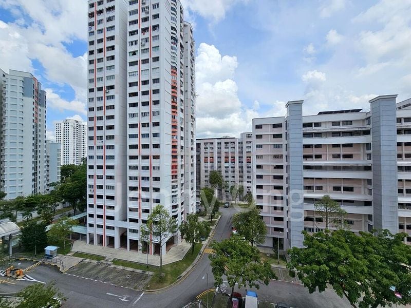 5 Room (5I) HDB for Sale in  103 Jurong East Street 13 - Image 5