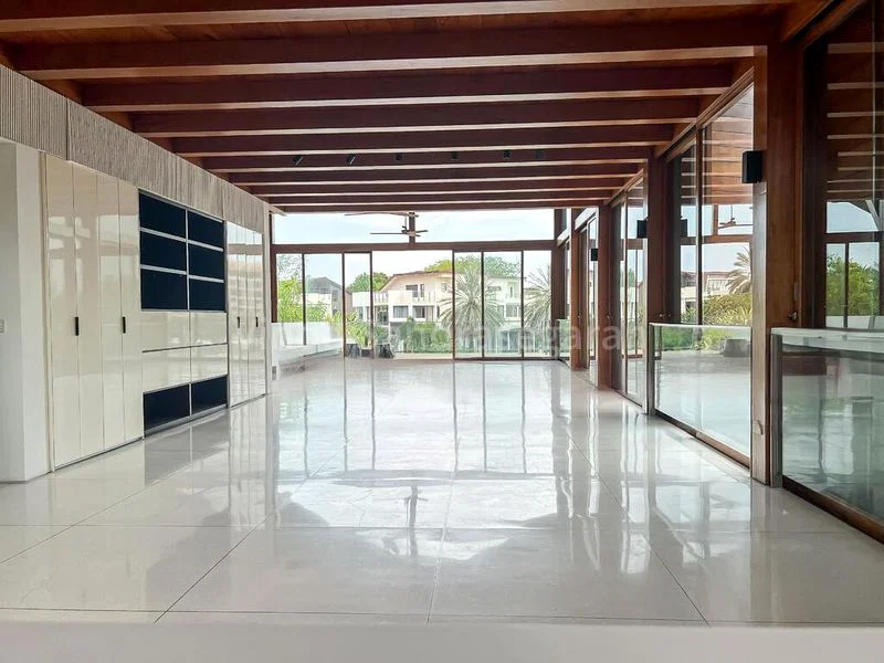 4 Bed Bungalow (Landed) for Sale around  Ocean Drive - Image 10