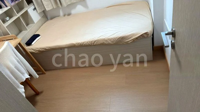 Common Room (Condo) for Rent in  Treasure at Tampines - Image 3