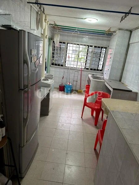 3 Room (3NG) HDB for Rent in  233 Ang Mo Kio Avenue 3 - Image 2