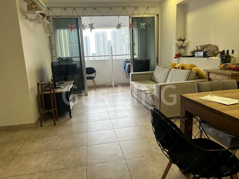 5 Room (5I) HDB for Sale in 13 Jalan Bukit Merah - Image 2