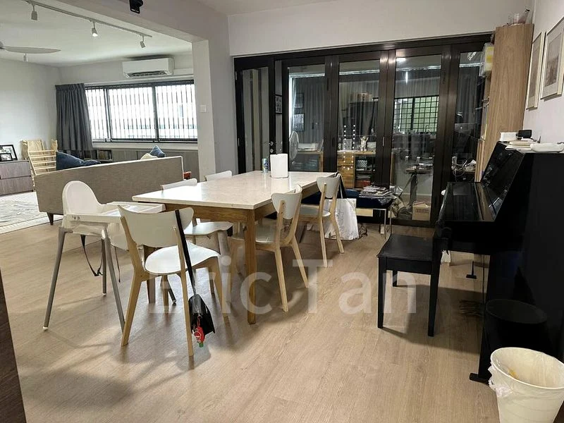 3 Bed Condo for Rent in  Pine Grove - Image 4