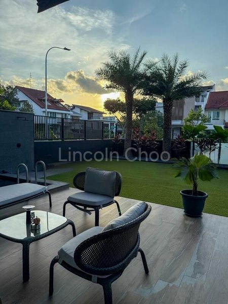 7+1 Bed Bungalow (Landed) for Sale in  Begonia Road - Image 1
