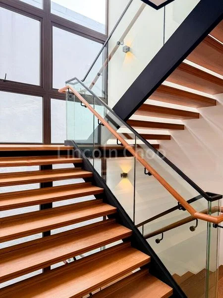 7+1 Bed Bungalow (Landed) for Sale in  Begonia Road - Image 10