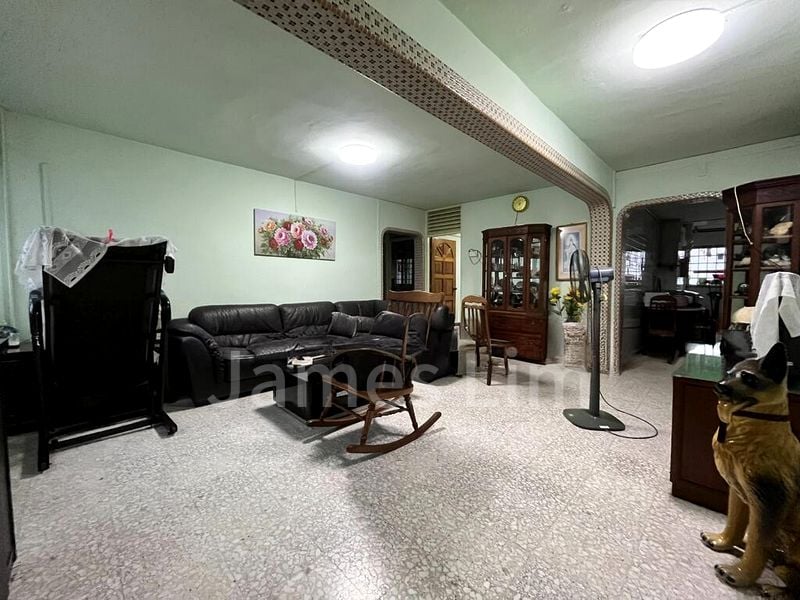 4 Room (4NG) HDB for Rent in  30 Teban Gardens Road - Image 4